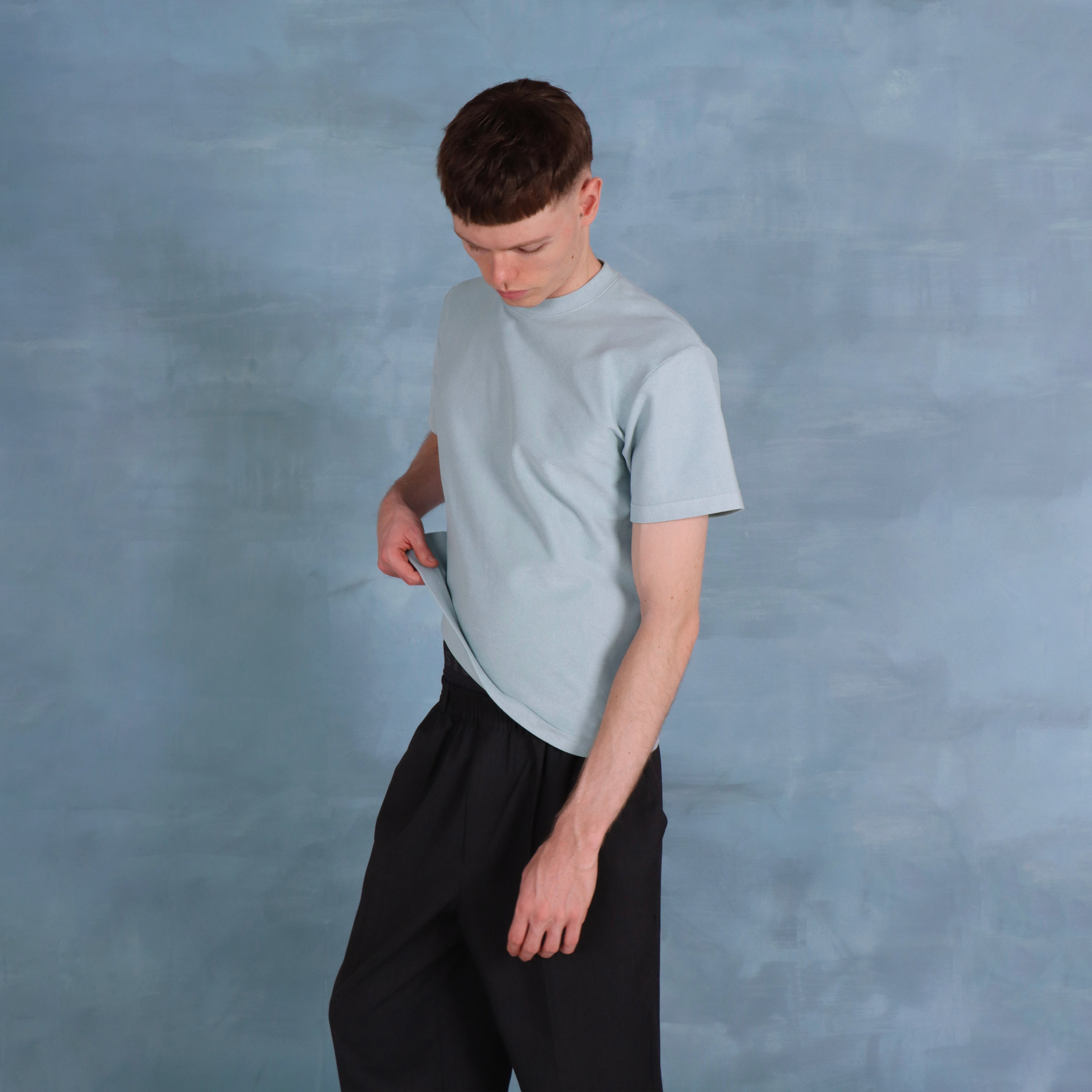 Light Tee